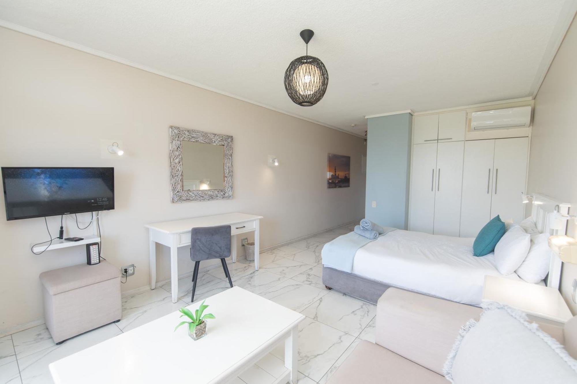 157 Brookes Hill Suites Near The Beach Port Elizabeth Eksteriør billede