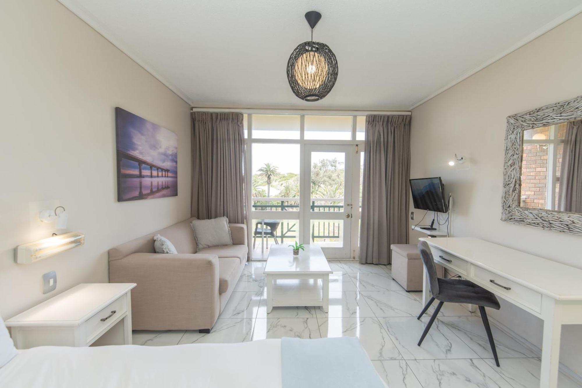 157 Brookes Hill Suites Near The Beach Port Elizabeth Eksteriør billede