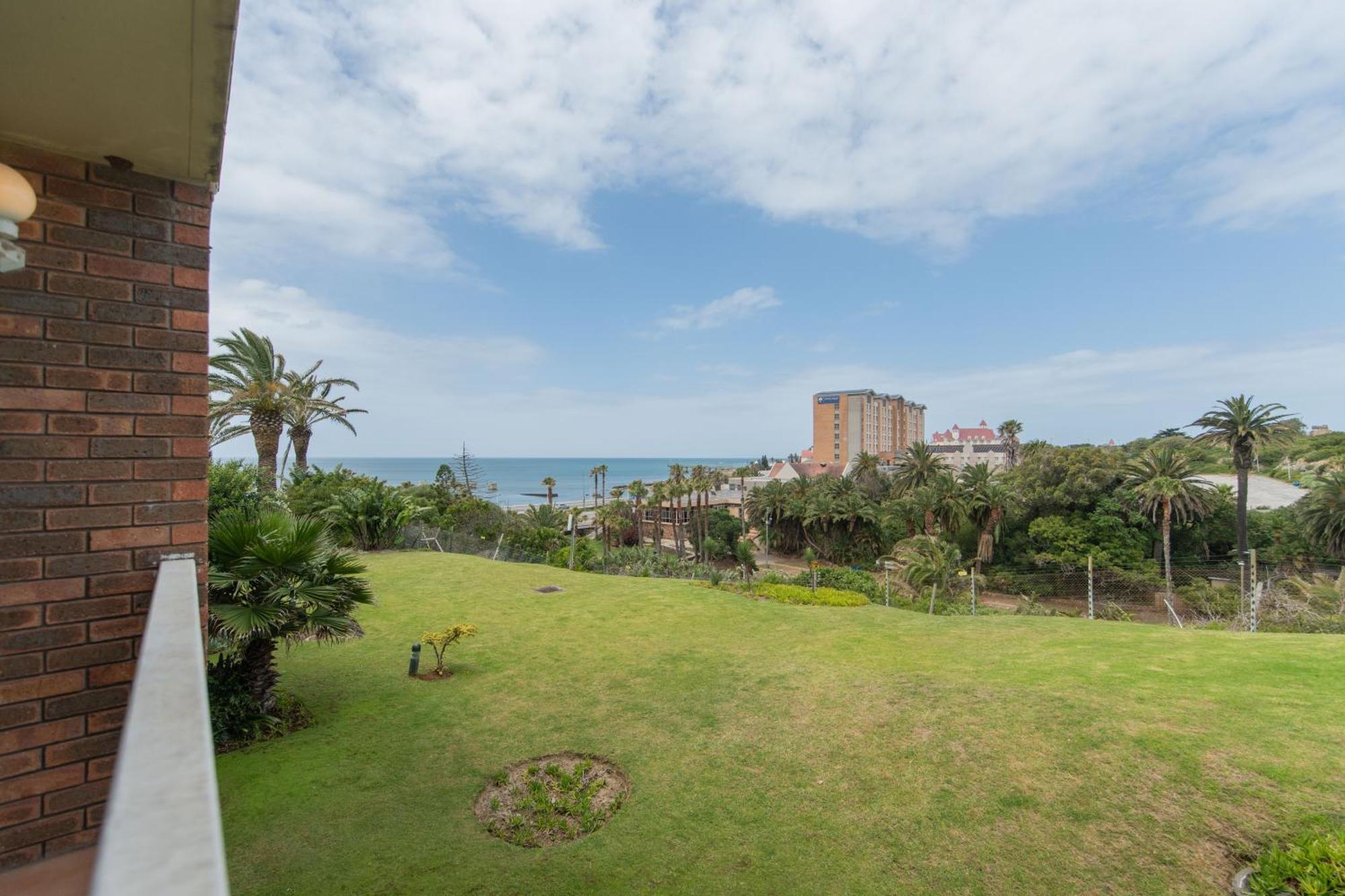 157 Brookes Hill Suites Near The Beach Port Elizabeth Eksteriør billede