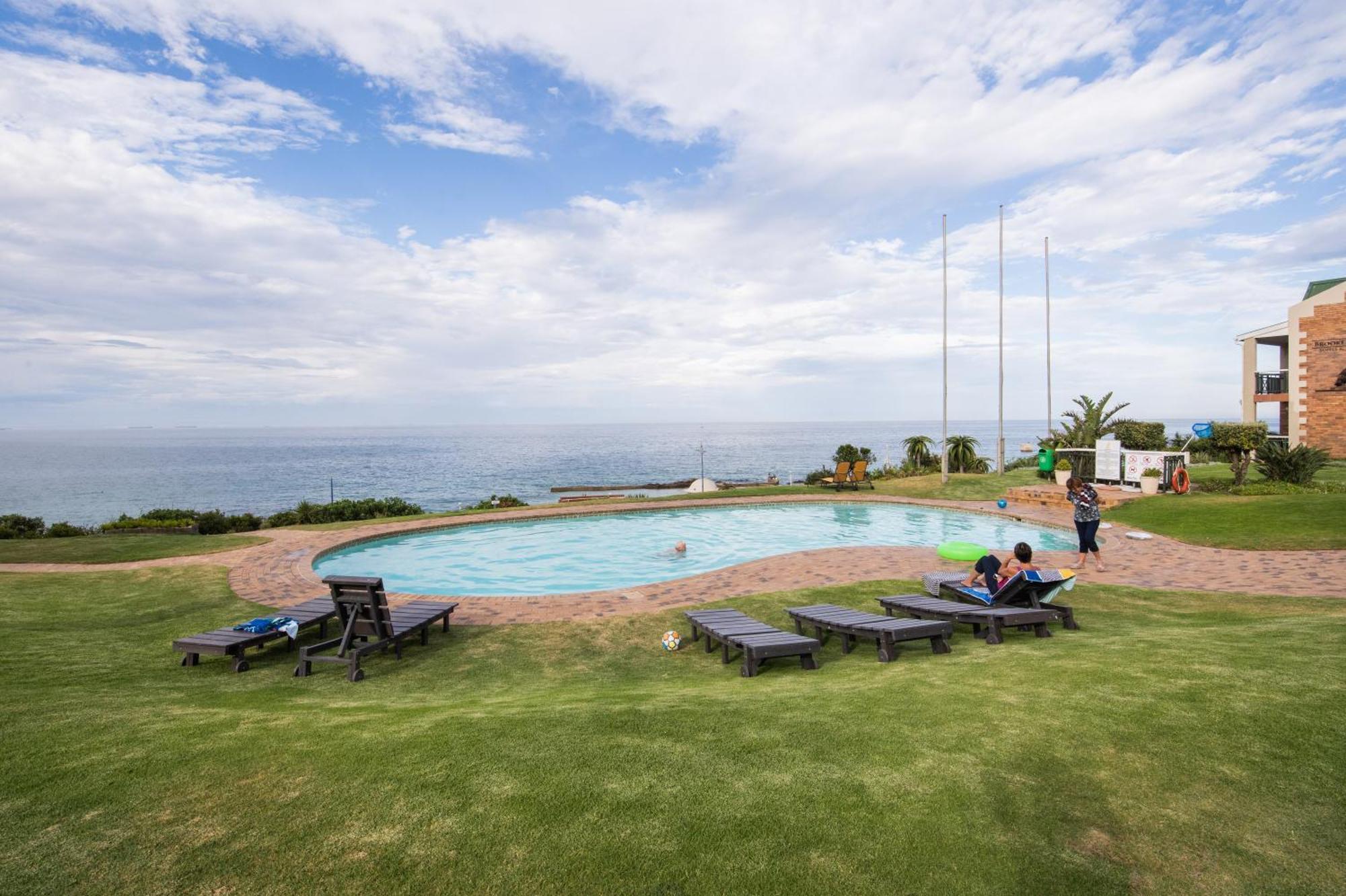 157 Brookes Hill Suites Near The Beach Port Elizabeth Eksteriør billede